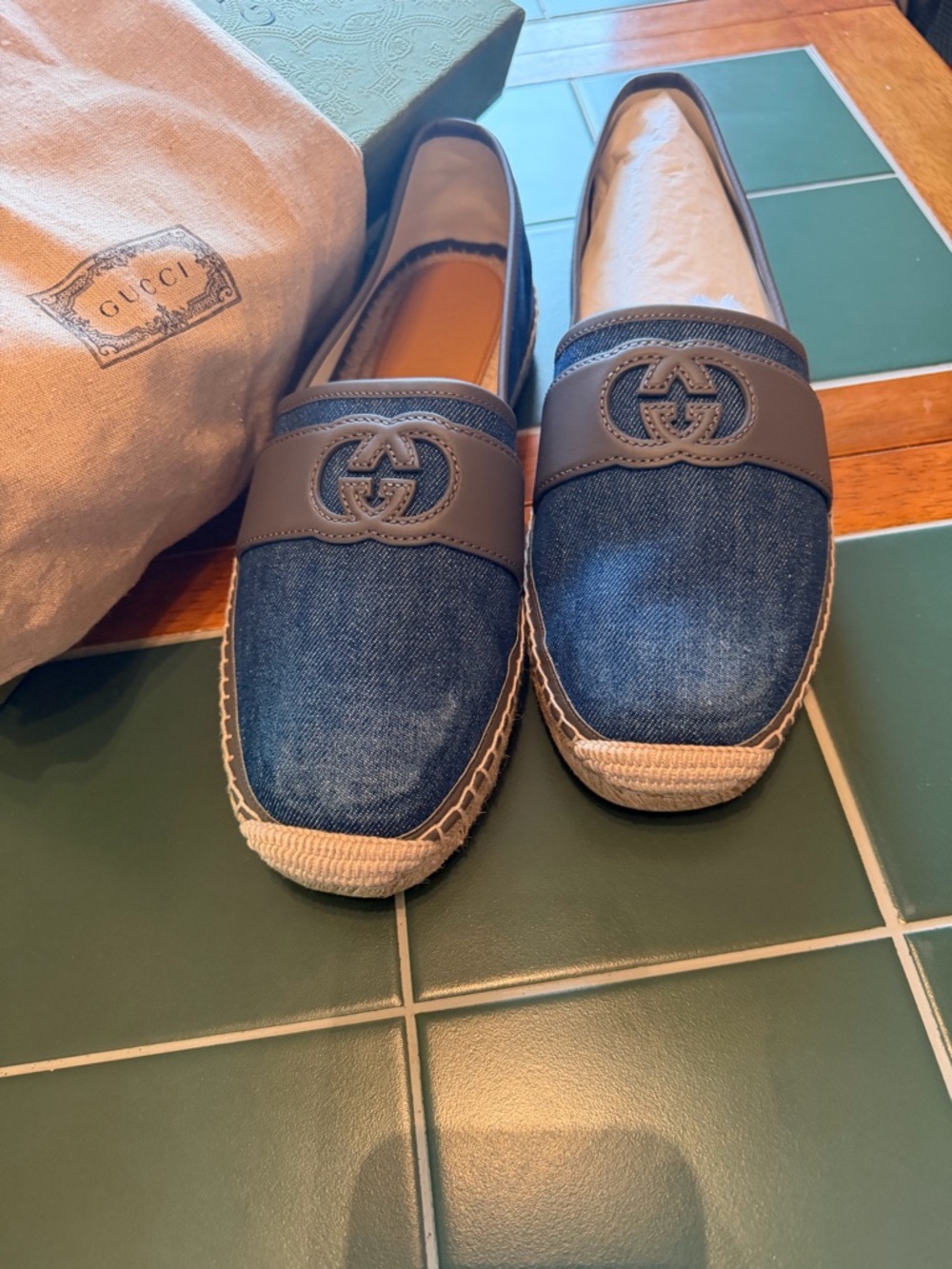 GUCCI Blue Denim Espadrille Slip-Ons with Gray Leather Trim - Picture 2 of 12